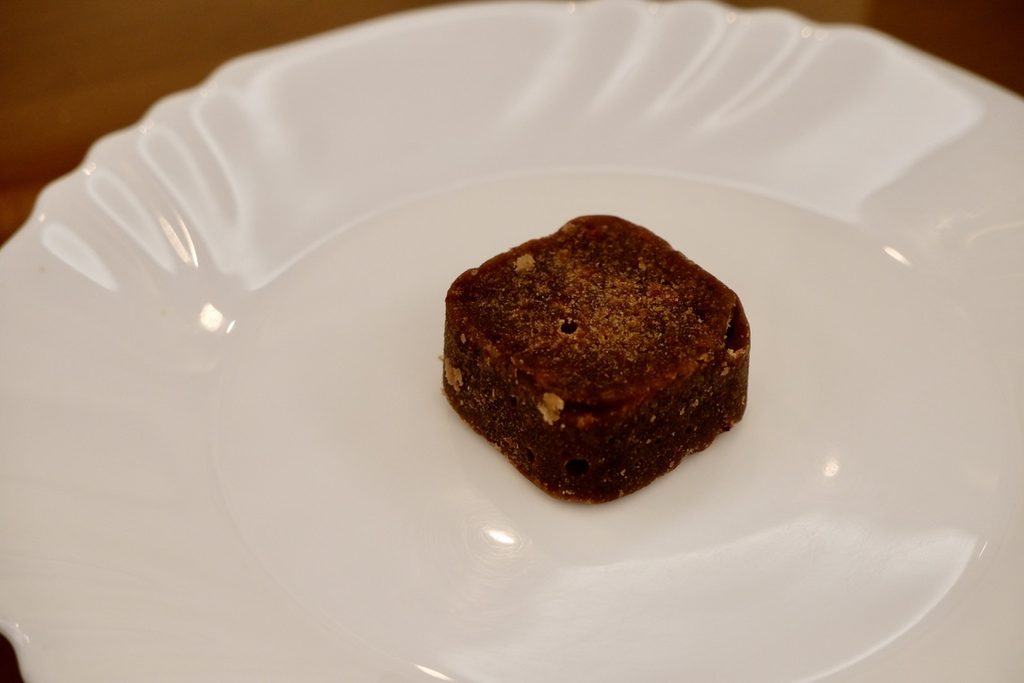 東方文華雅閣奶黃月餅茶磚